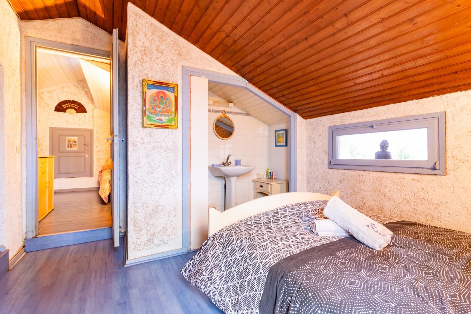 Villa & Spa-Sauna-Piscine-Massages Du "Nirvana Vivant" Biars-sur-Cère Екстериор снимка