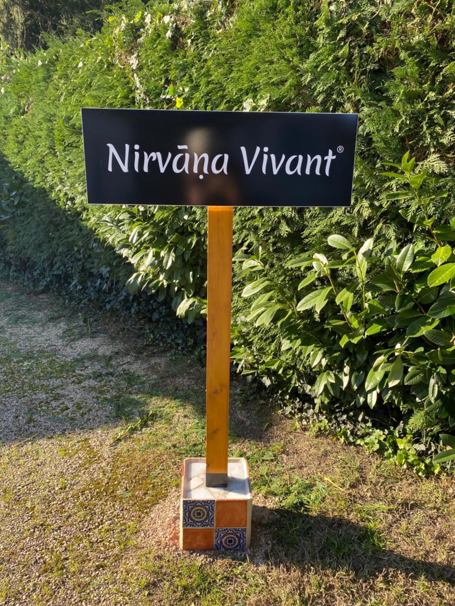 Villa & Spa-Sauna-Piscine-Massages Du "Nirvana Vivant" Biars-sur-Cère Екстериор снимка